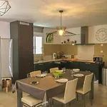 بيت للعطل De La Plaine